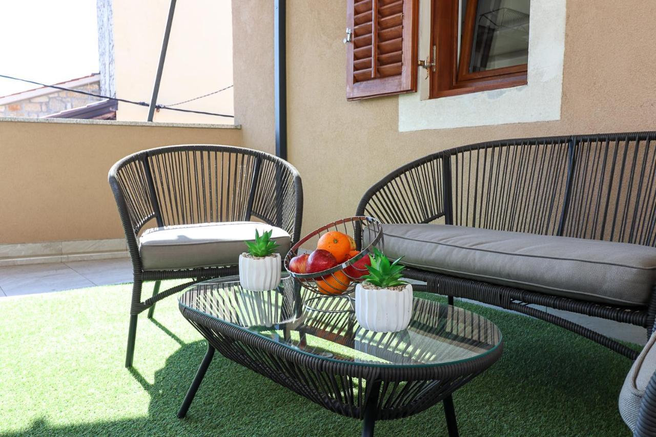 Apartman Juraj I Matej Vrsar Exterior foto