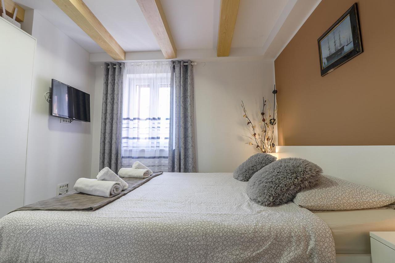 Apartman Juraj I Matej Vrsar Exterior foto