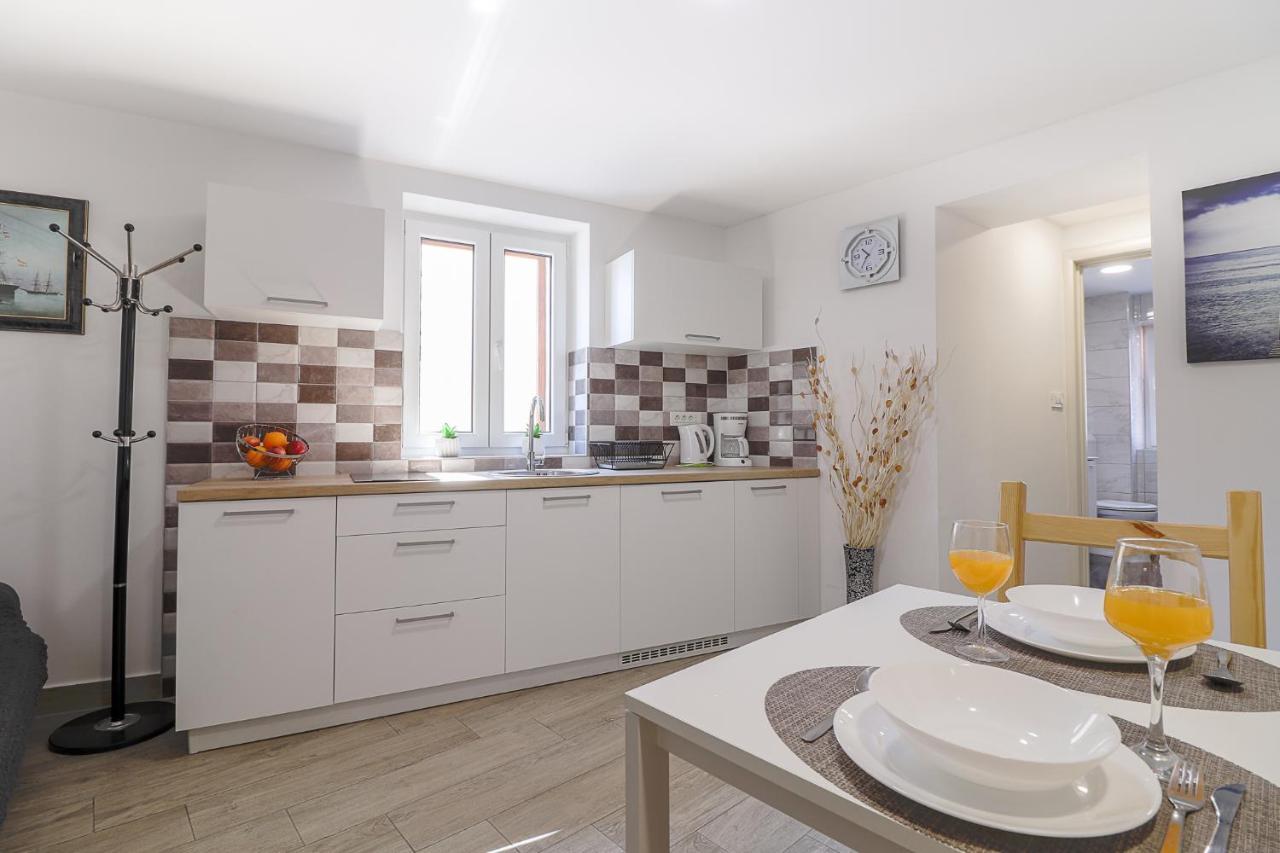 Apartman Juraj I Matej Vrsar Exterior foto